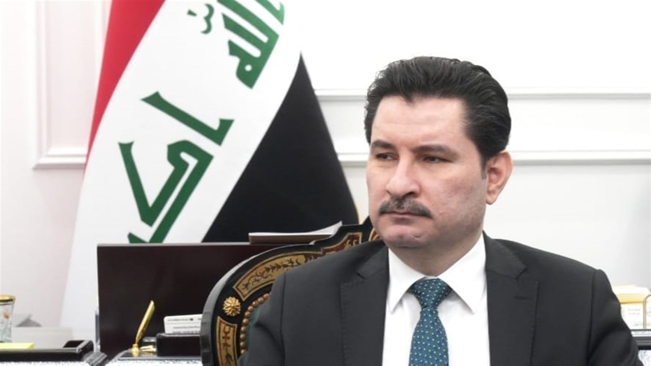 نائب رئيس البرلمان يدعو الحكومة لتوفير فرص العمل للشباب