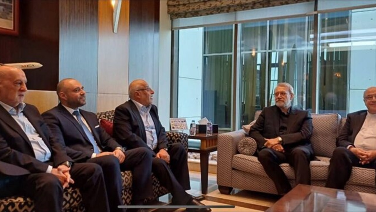بعد بغداد.. لاريجاني يصل الى بيروت  
