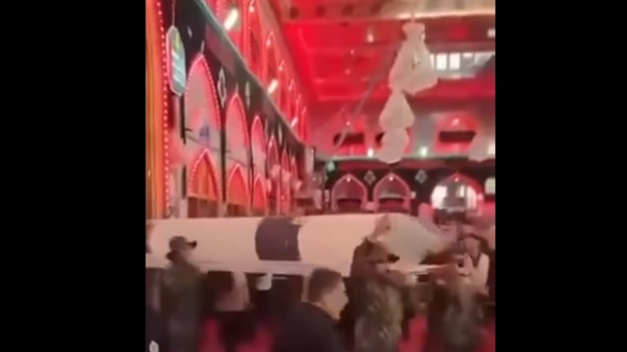 رسالة جديدة من السيد الصدر عن &quot;العسكرة&quot;.. هل ترتبط بمشهد &quot;الباليستي داخل المراقد&quot;؟