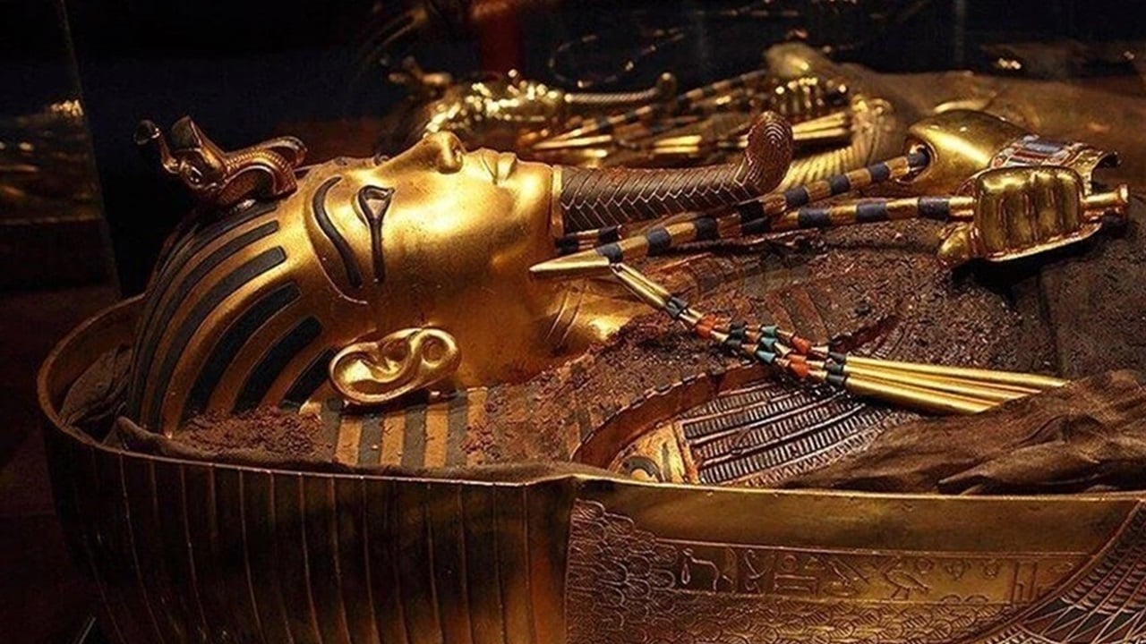 حسم مصير الملك توت عنخ آمون