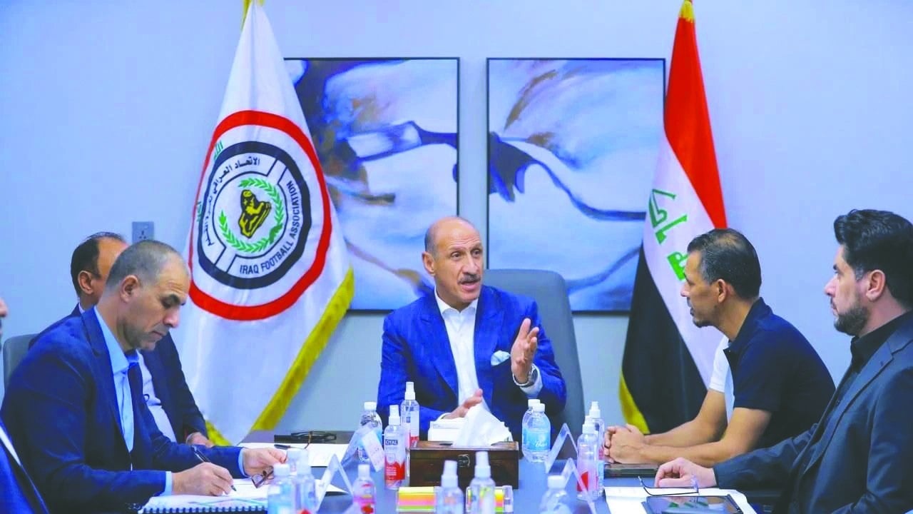 3 أيام تحسم مصير الكرة العراقية: وفد من فيفا يصل بغداد قريبا.. والنتائج قد تؤجل الانتخابات