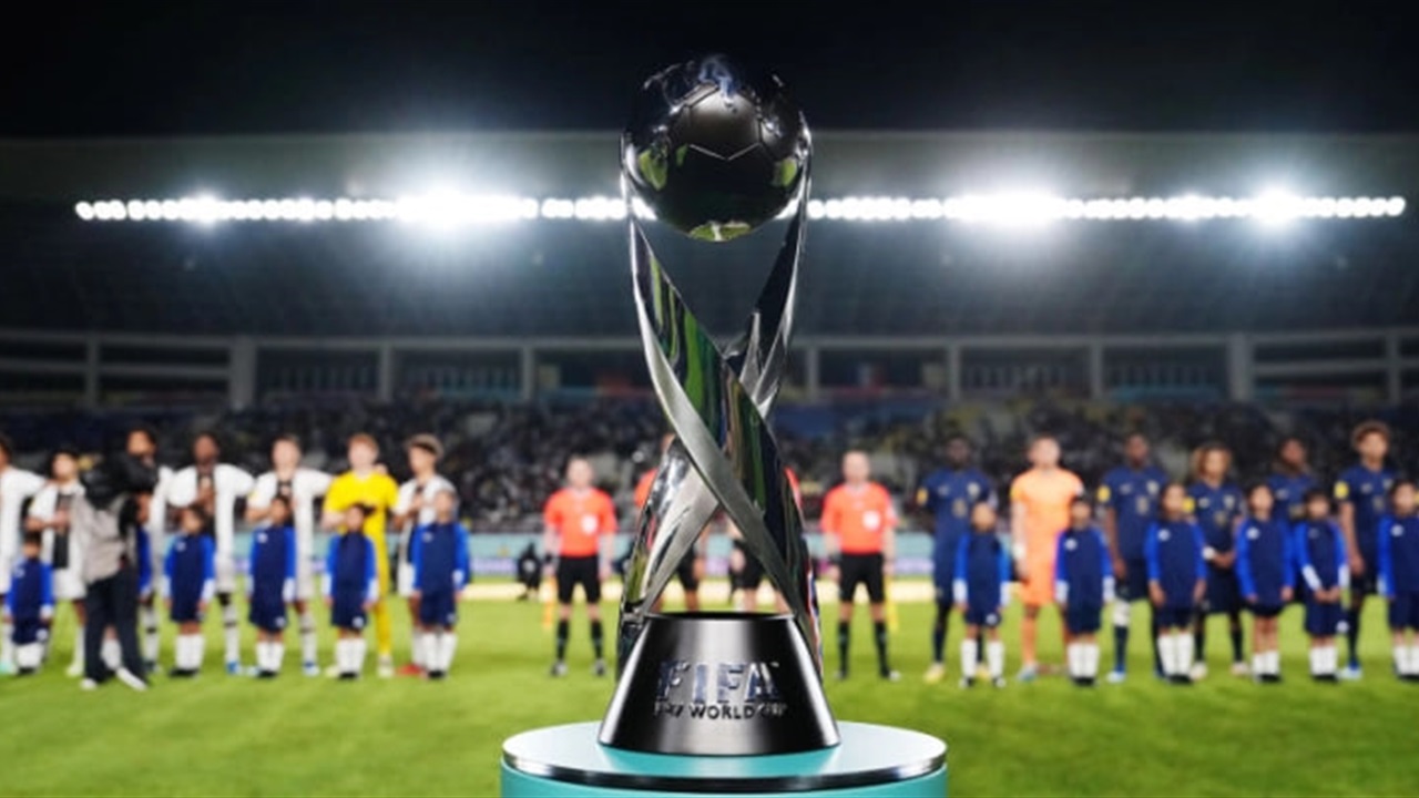 الحكام العراقيون يغيبون عن كأس العالم تحت 17 عاماً في قطر