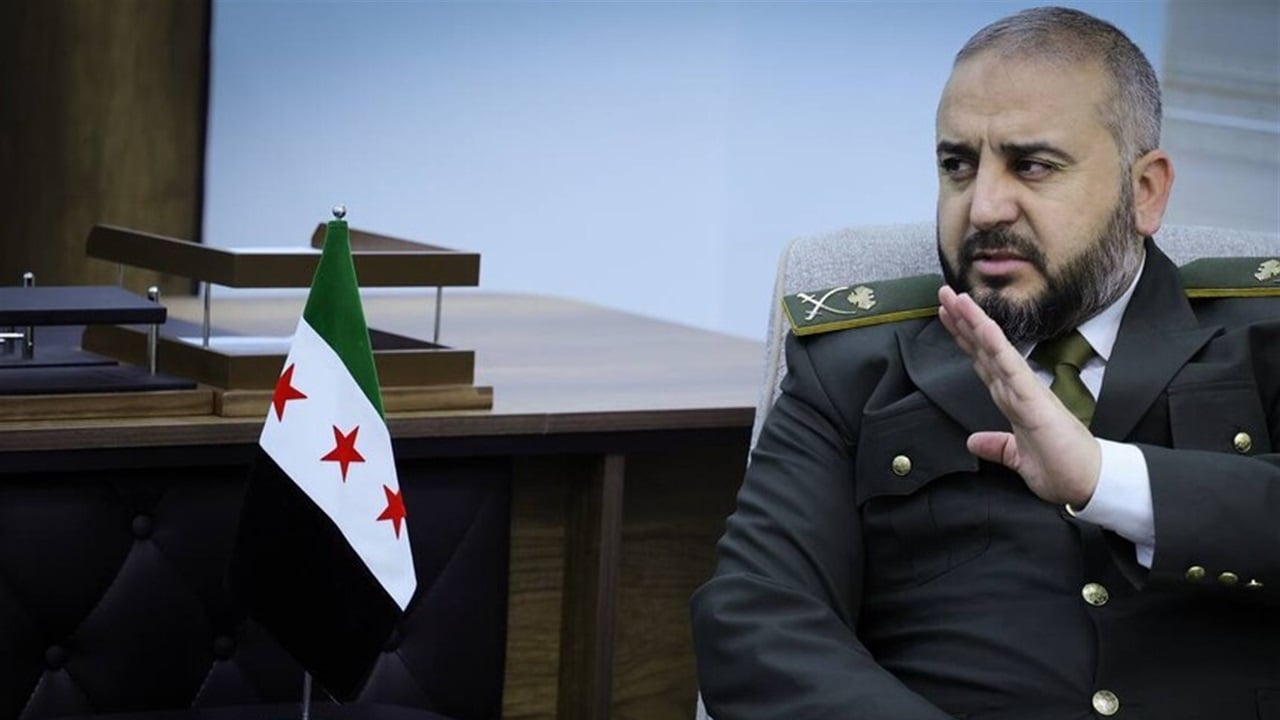 بعد أنباء عن تسميمه.. بيان سوري حول صحة وزير الدفاع