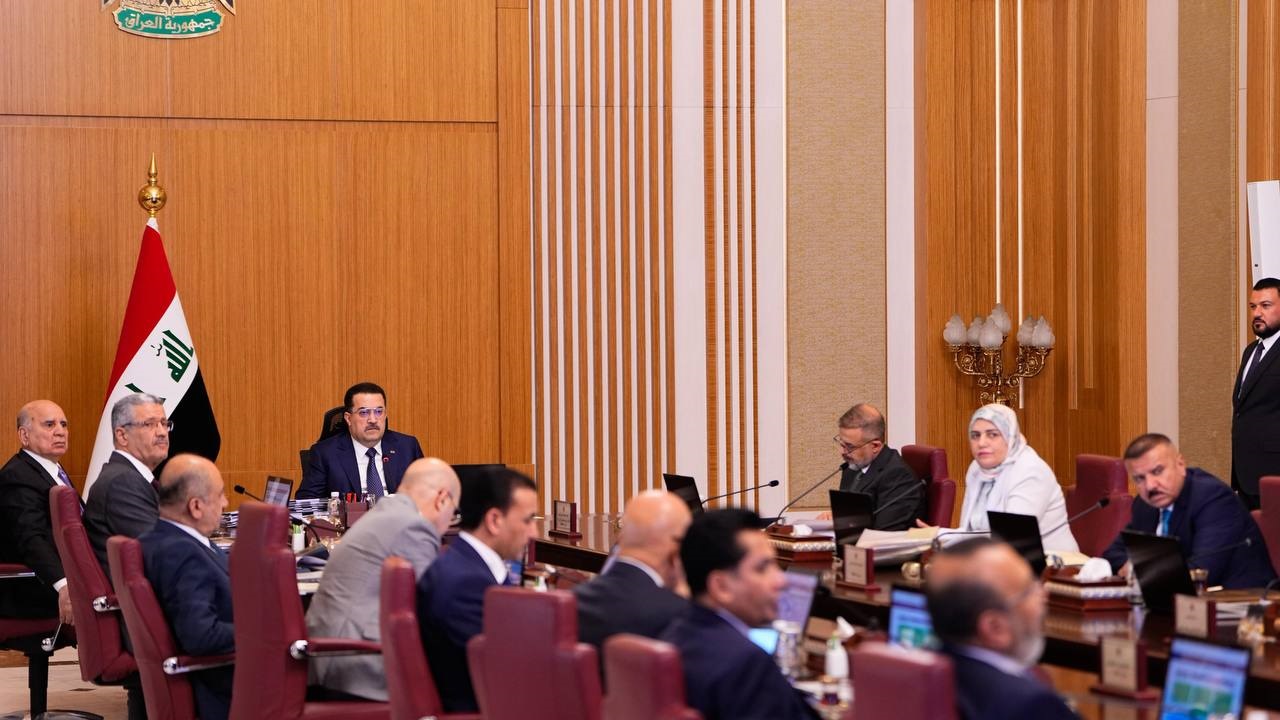 بينها يخص الكهرباء ورواتب موظفي كردستان.. قرارات مجلس الوزراء