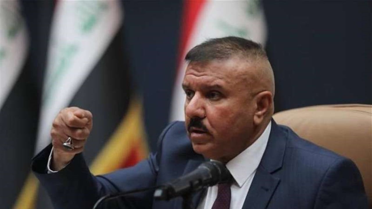 وزير الداخلية يعلن التعاقد على مئات العجلات بمجال الدفاع المدني