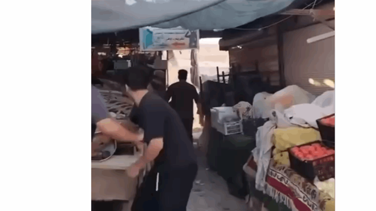 اعتقال متجاوزين في سوق مريدي بعد تبادل إطلاق النار مع القوات الأمنية (فيديو)