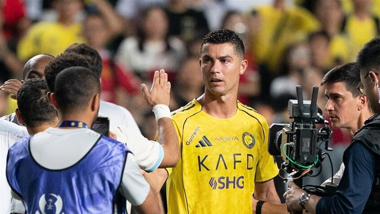رونالدو يقترب من إنجاز كروي جديد