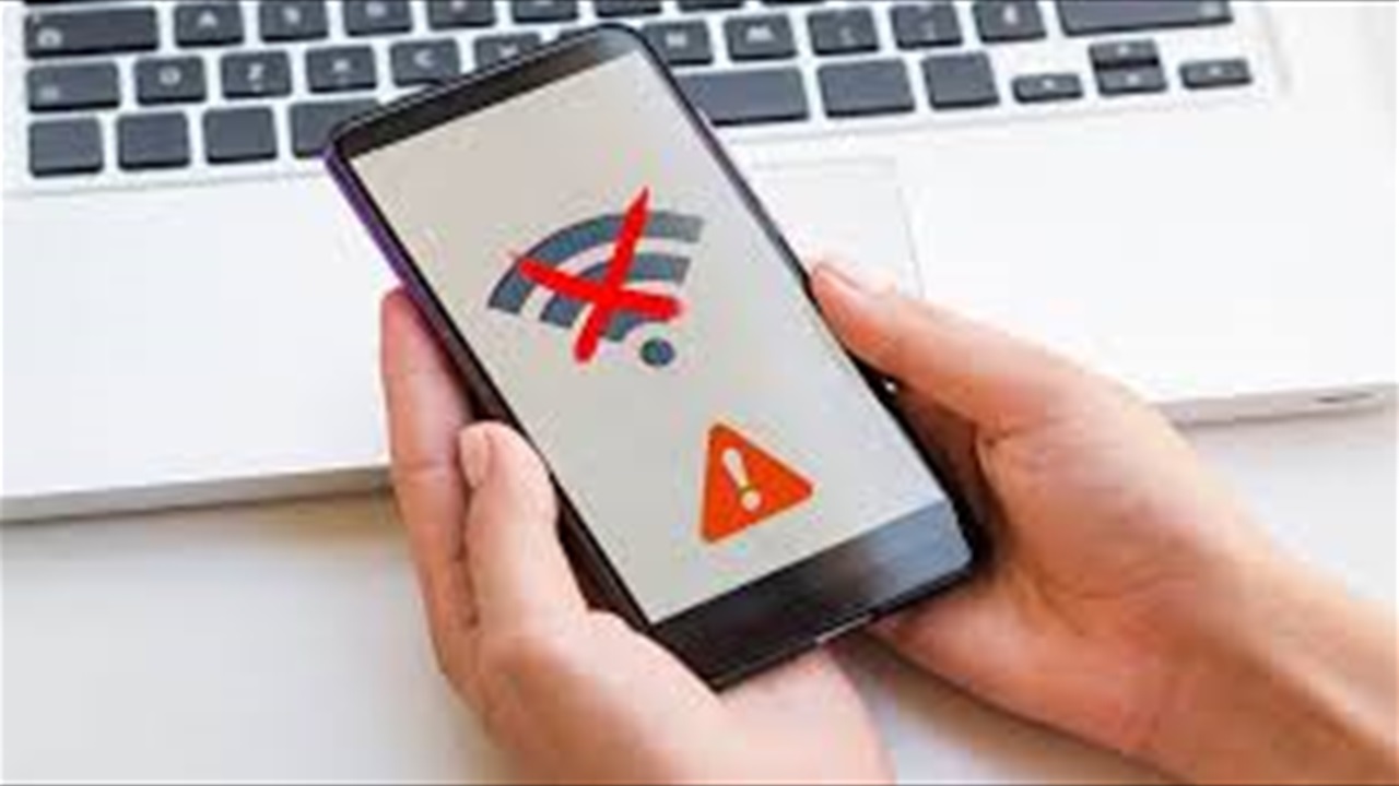 استثناء مؤسسات من قطع الانترنت في الامتحانات.. وحلول لانهاء الظاهرة كليًا