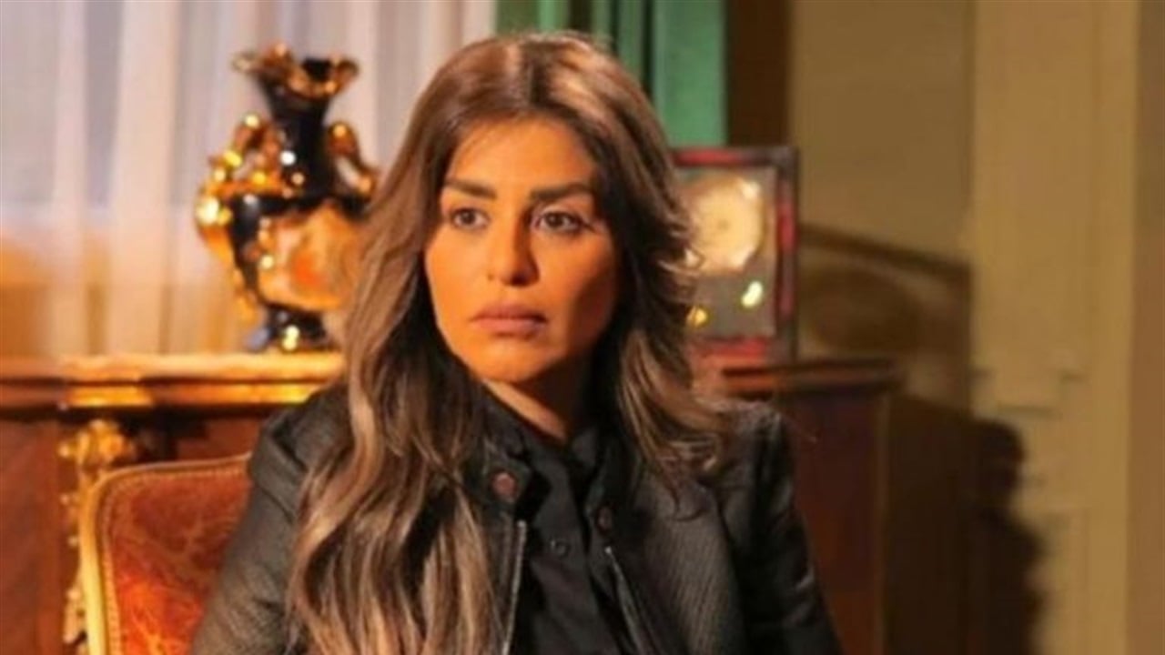 ممثلة مصرية تتهم جيرانها بـ&quot;القتل&quot;.. قطتها اختفت وتركت صغارها