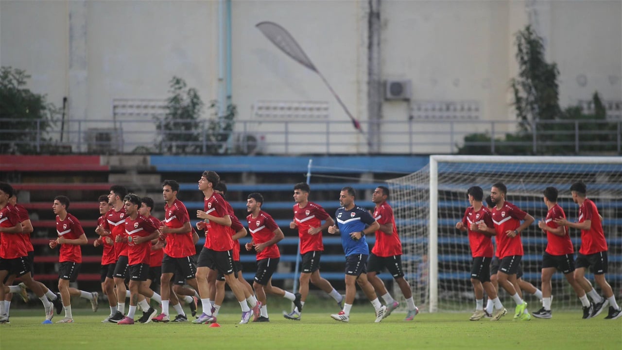 تحضيراً لمواجهة عُمان بتصفيات آسيا.. المنتخب الأولمبي يعاود تدريباته 