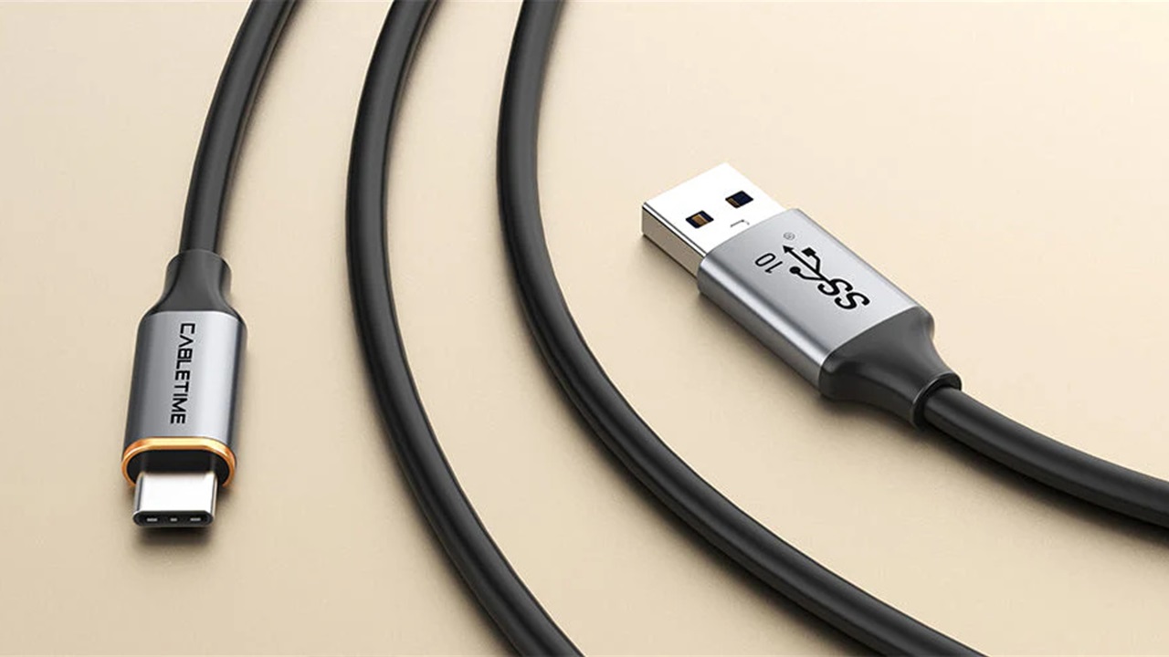 5 أشياء تجنب توصيلها بمنفذ USB على جهازك‎‎