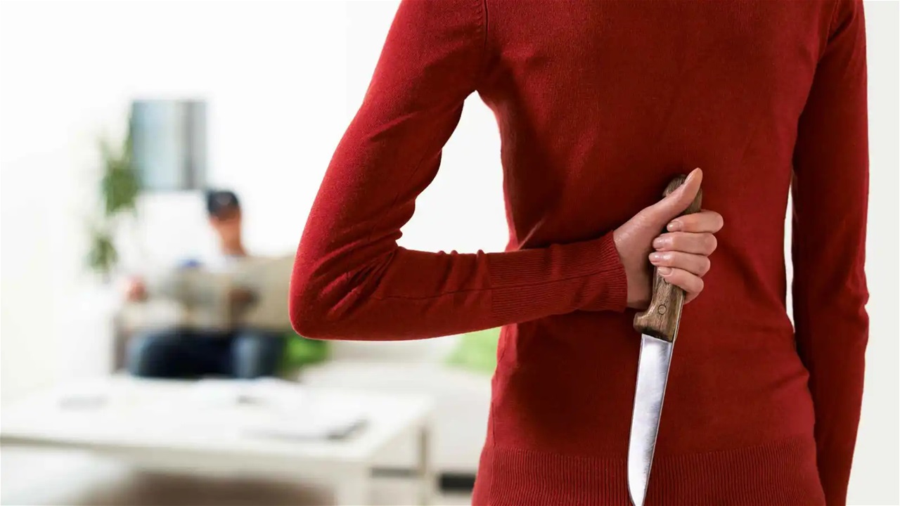 &quot;الغيرة قاتلة&quot; تدفع امرأة لقتل شريكها