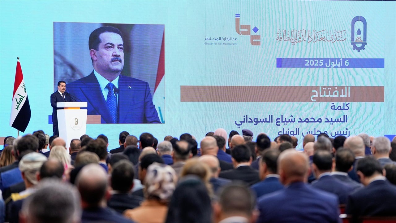 السوداني يدعو الى إعادة النظر في حجم حصّة العراق التصديرية للنفط 