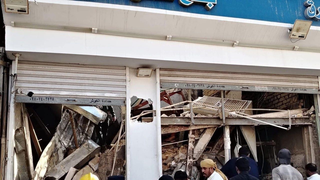 الكوارث تتوالى.. انهيار مطعم في النجف بعد &quot;مجسر كربلاء&quot;