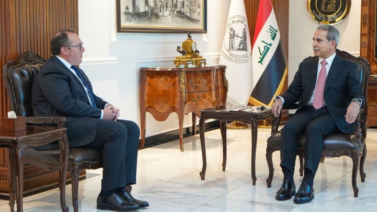 القاضي زيدان يستقبل القائم بأعمال السفارة الأمريكية لمناقشة التعاون القضائي