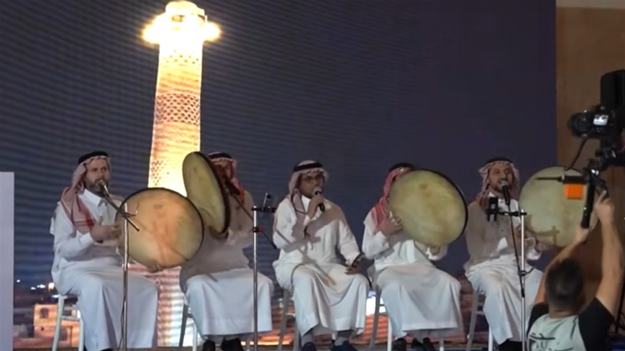 الوقف السني يمنع &quot;الدفوف&quot; داخل المساجد والجوامع
