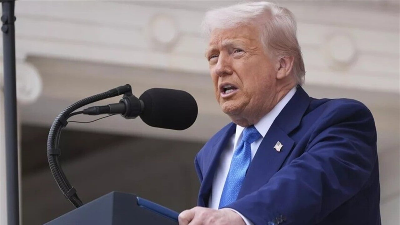 ترامب يطالب دول الناتو بوقف شراء النفط الروسي