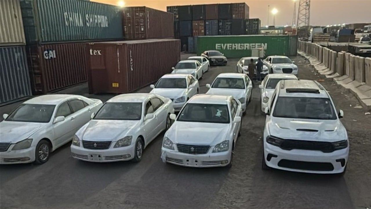 ضبط سيارات معدة للتهريب في ميناء أم قصر