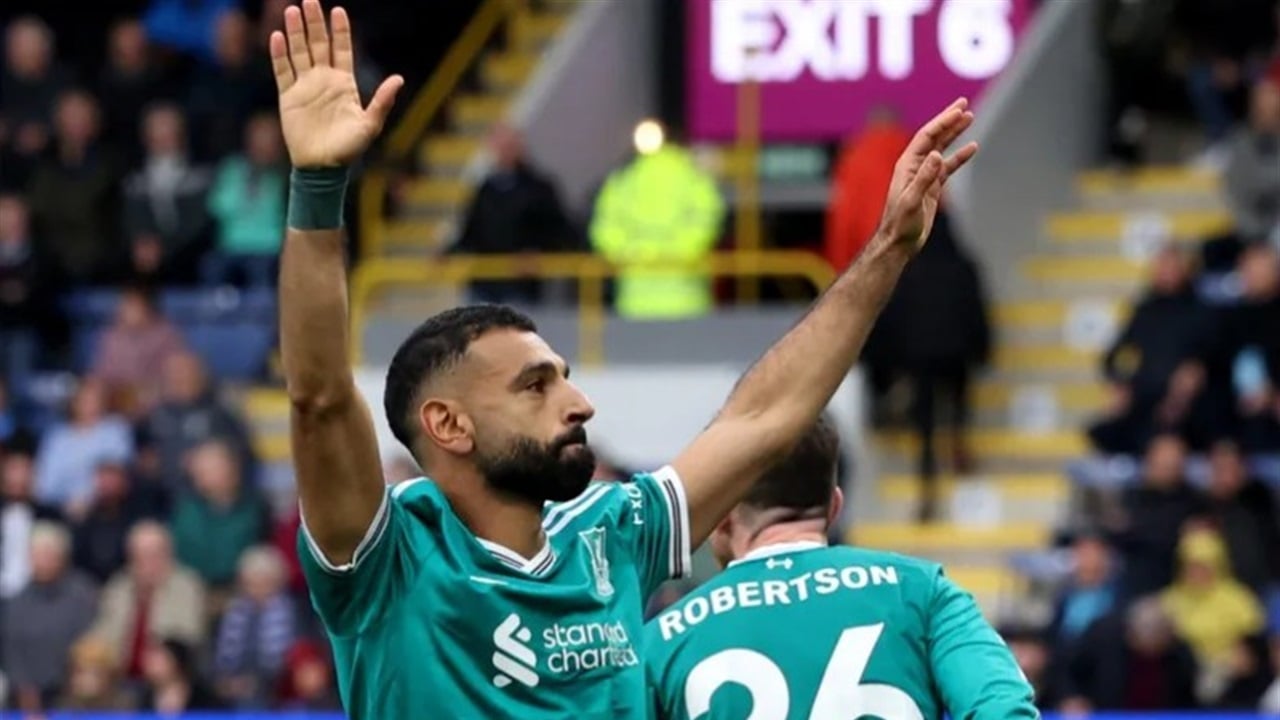 هدية تونسية.. صلاح يقود ليفربول لفوز جديد في الدوري الإنجليزي