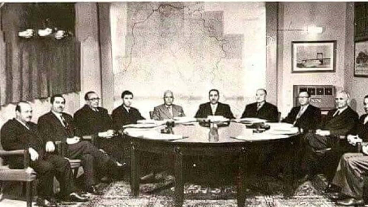 من 1922 إلى 2025: رحلة الأحزاب السياسية العراقية عبر قرن من التشريعات والسيطرة