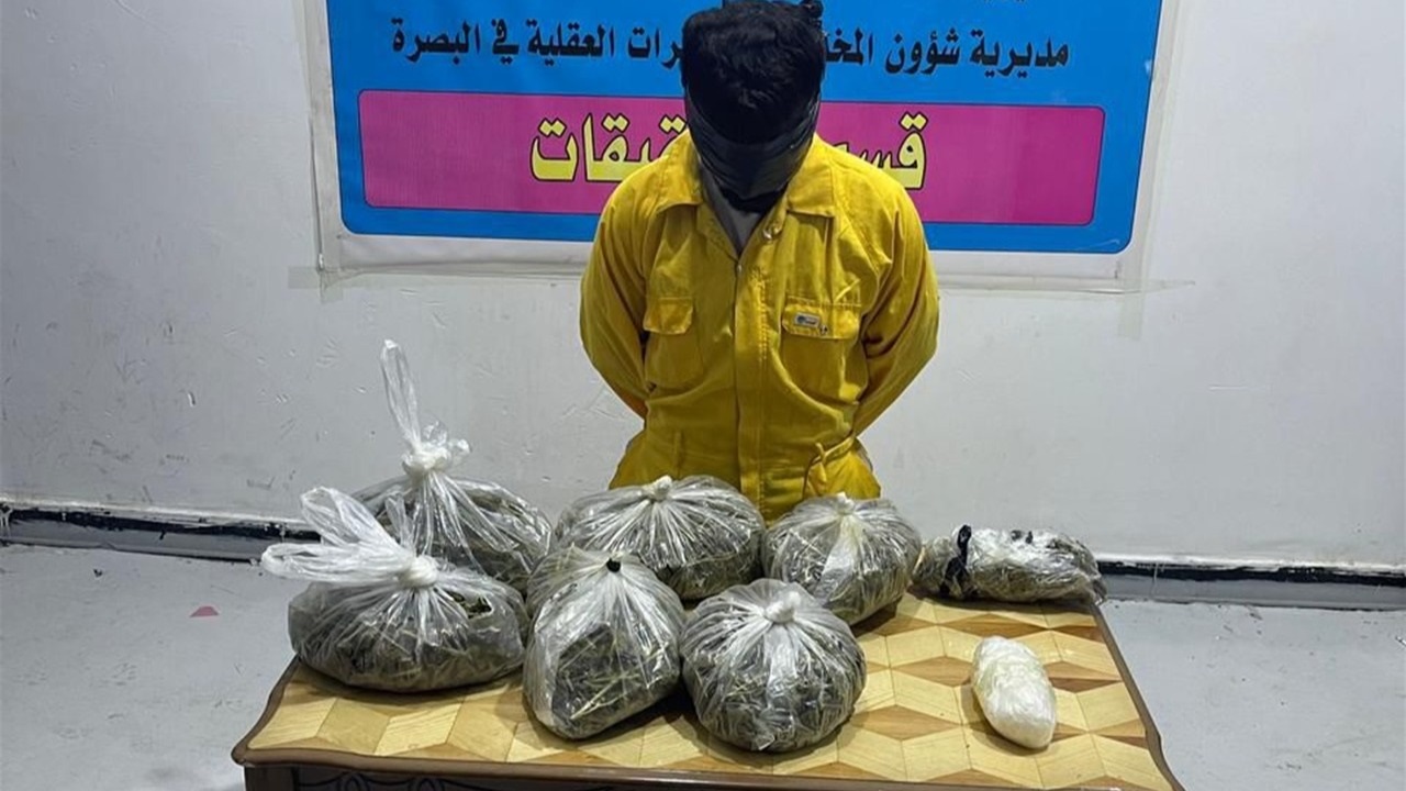 ضبط إيراني بحوزته 3 كغم من المخدرات في البصرة