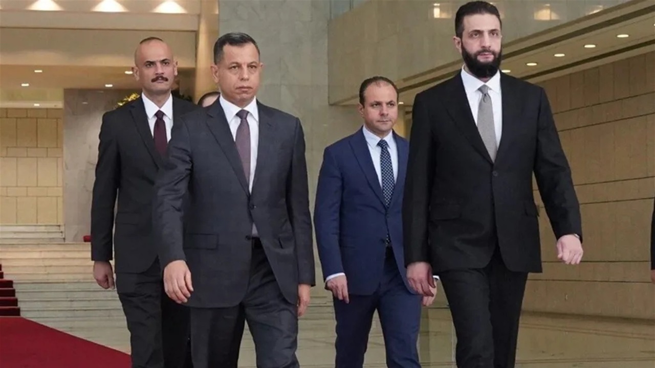 صحيفة: المخابرات العراقية &quot;انقذت حياة احمد الشرع&quot; من محاولة اغتيال
