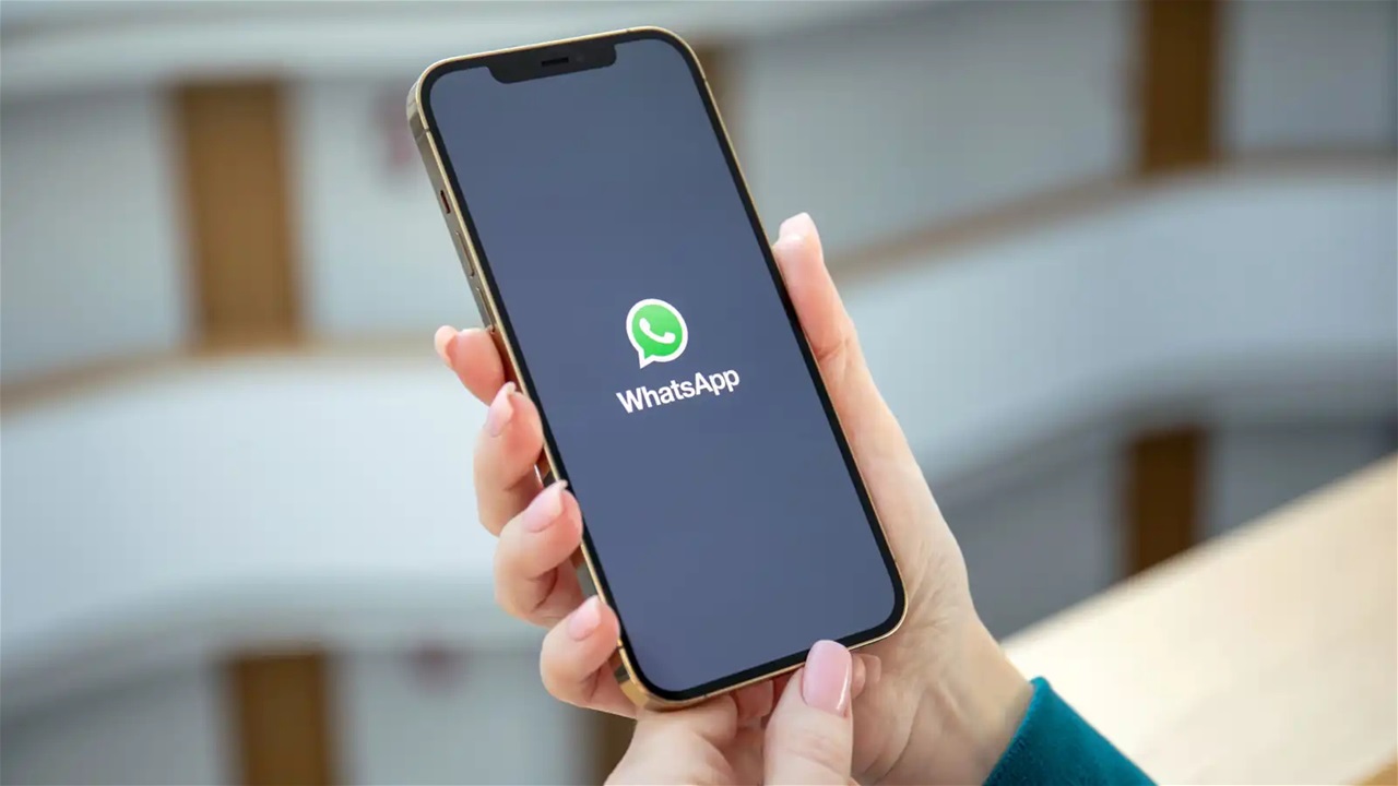 واتساب يعمل على ميزة جديدة لإدارة خصوصية الحالات