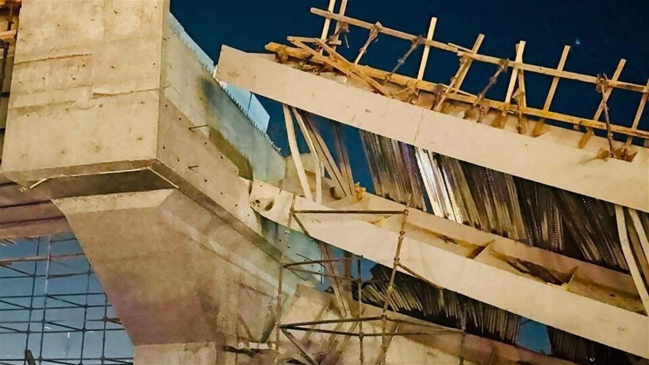 الكشف عن نتائج التحقيقات بانهيار مجسر كربلاء