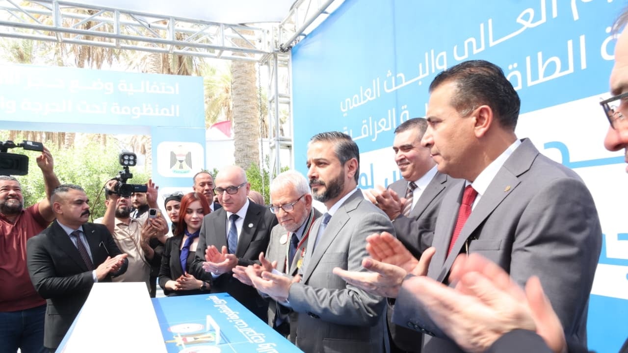 العبودي يضع حجر الأساس للمنظومة تحت الحرجة والمختبرات المركزية لتعزيز البحث العلمي
