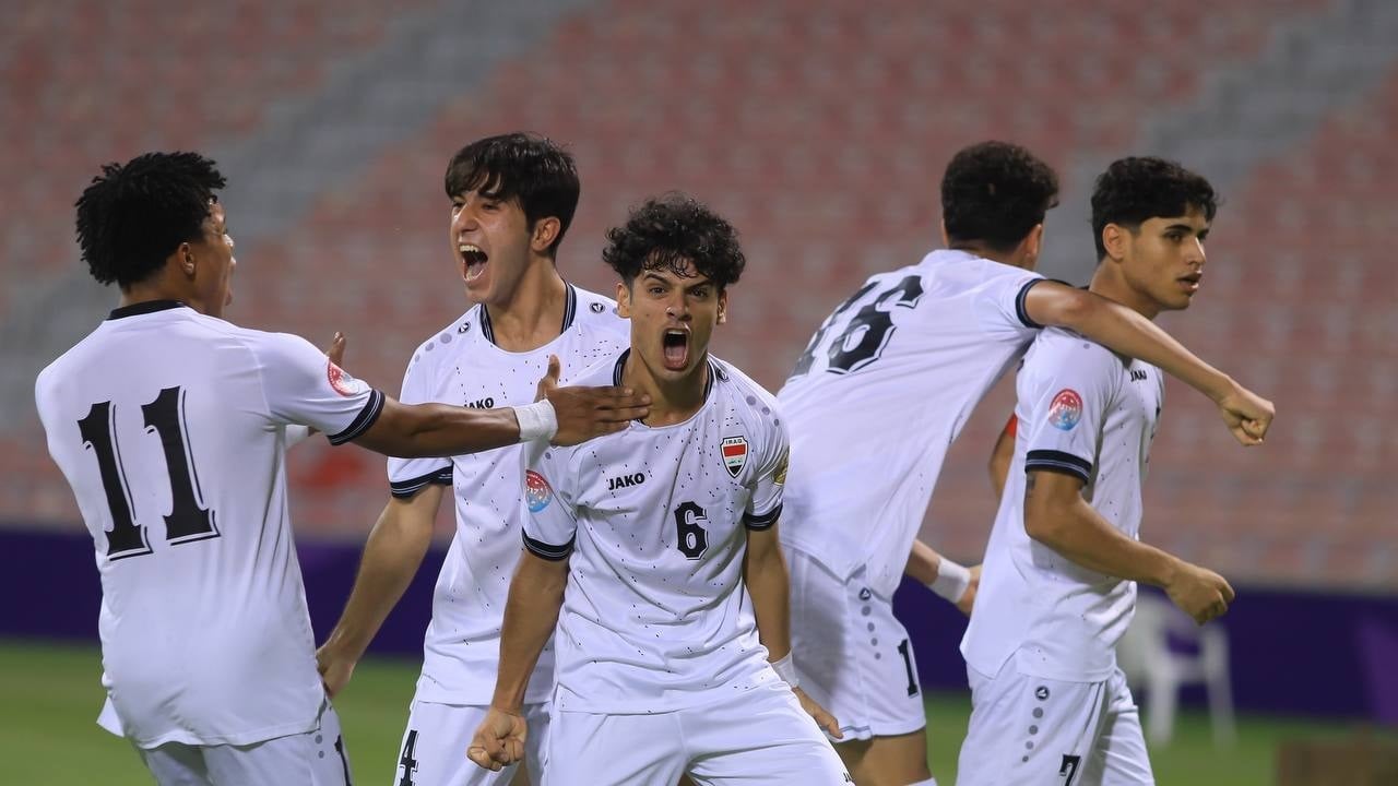 منتخب الناشئين يتأهل إلى نصف نهائي الخليج متصدرًا مجموعته بعد فوزه على السعودية
