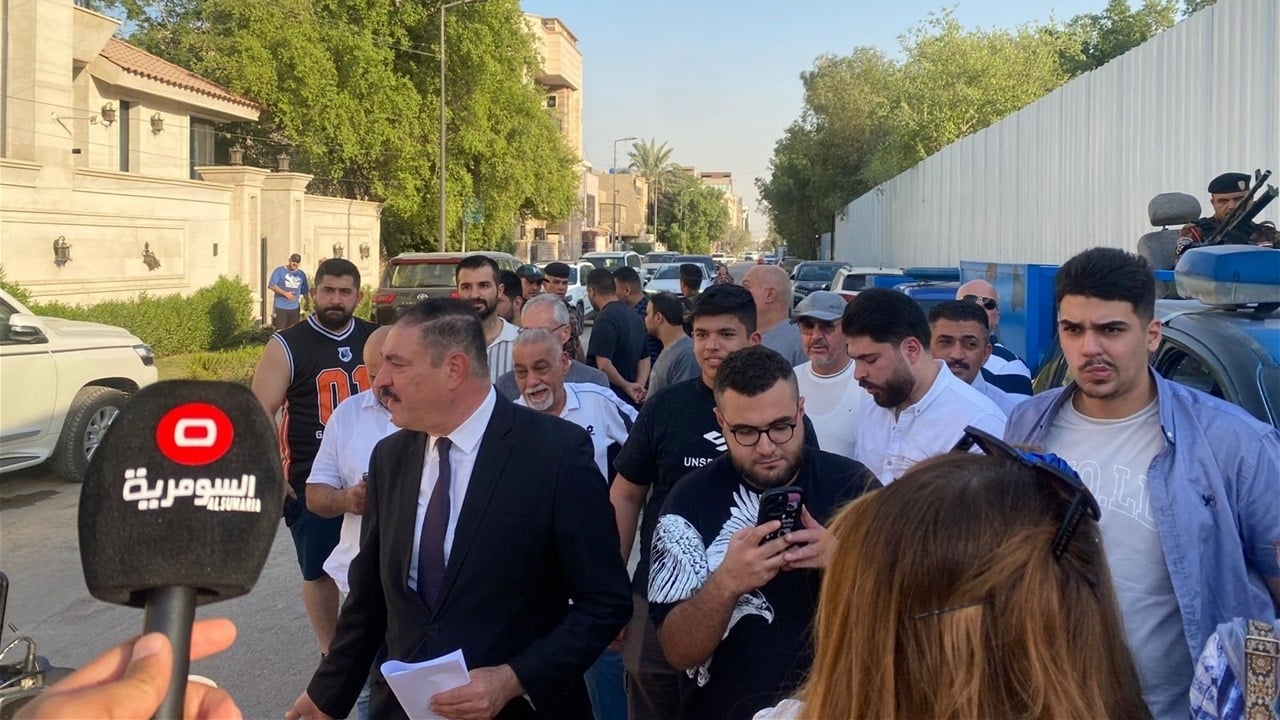 بغداد.. أهالي زيونة يرفضون إحالة &quot;نادي الضباط&quot; إلى الاستثمار
