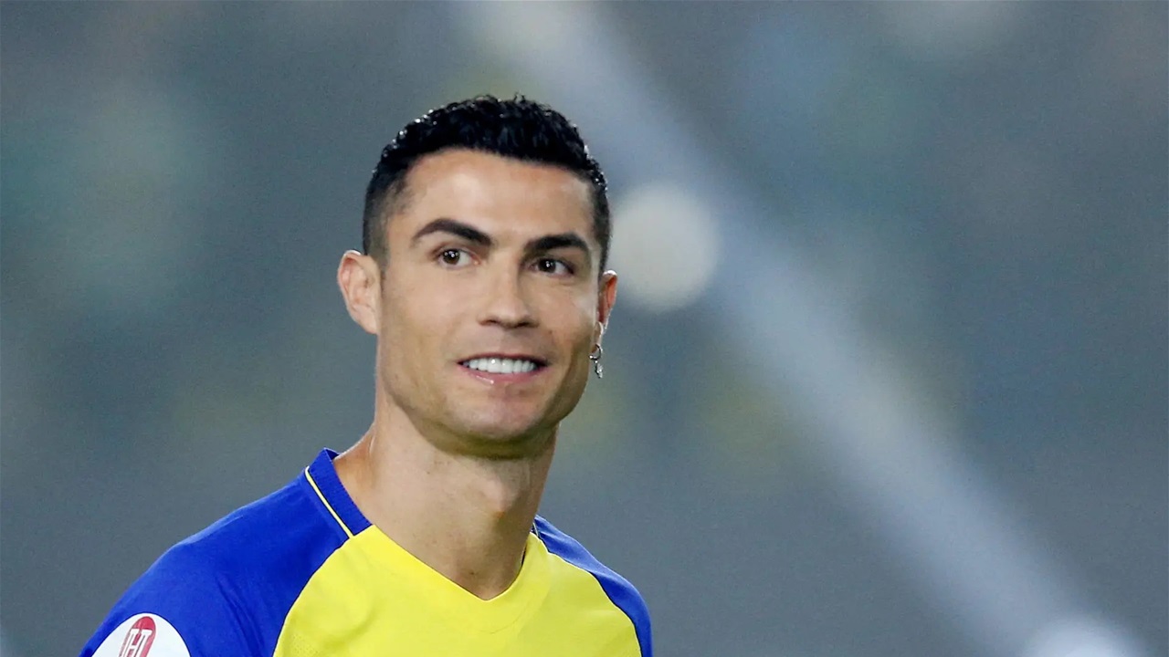 النصر السعودي يحسم أمر سفر رونالدو إلى العراق