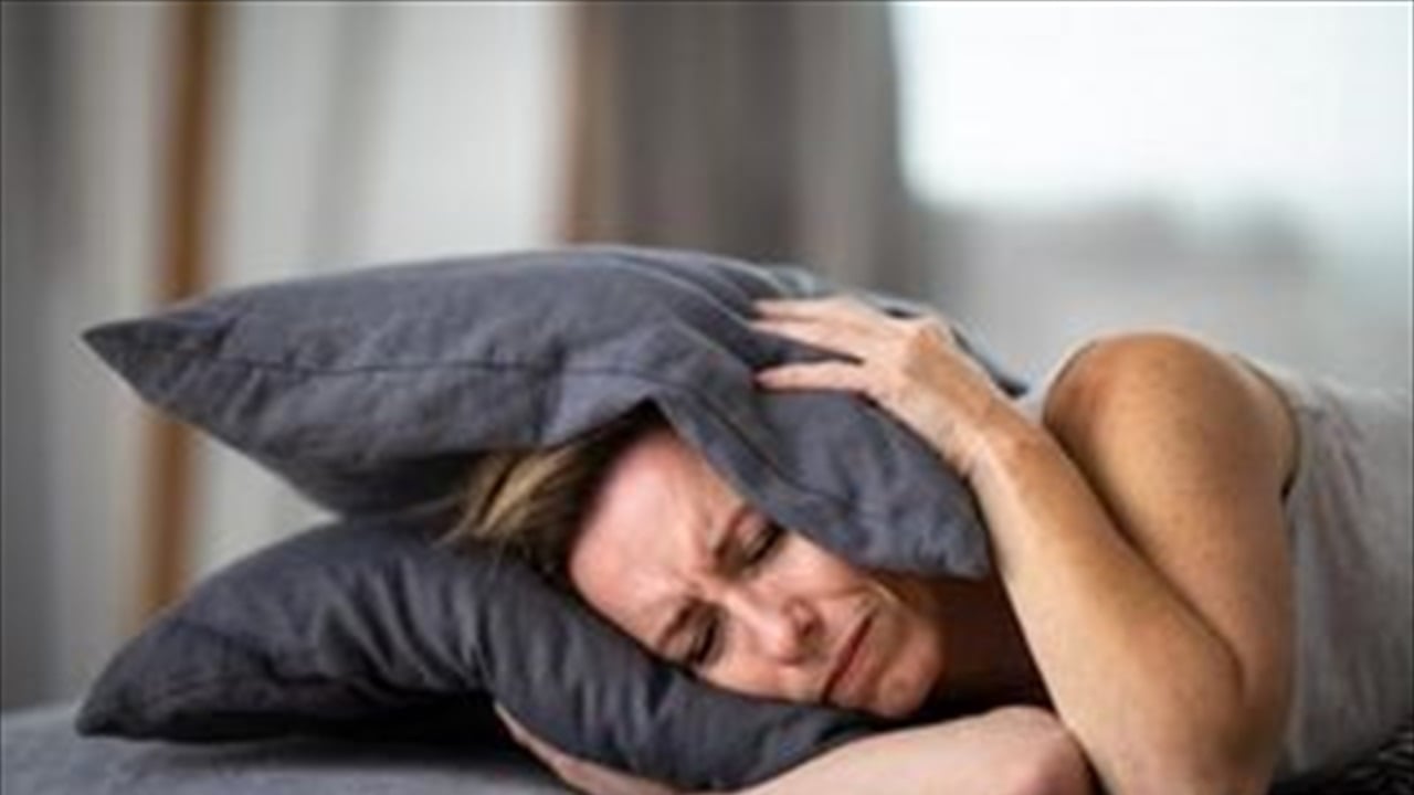 متى يكون الطنين في الأذن مؤشرا لمرض آخر؟