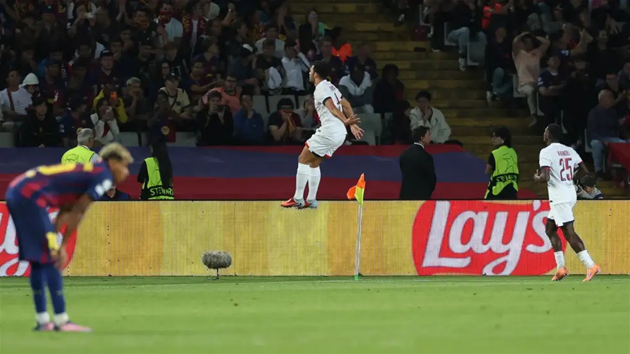 سان جيرمان يقلب الطاولة على برشلونة في دوري الأبطال