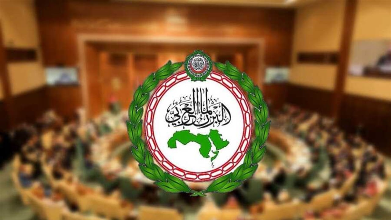 البرلمان العربي يشيد بالعراق في يومه الوطني: دعامة رئيسية لأمن المنطقة