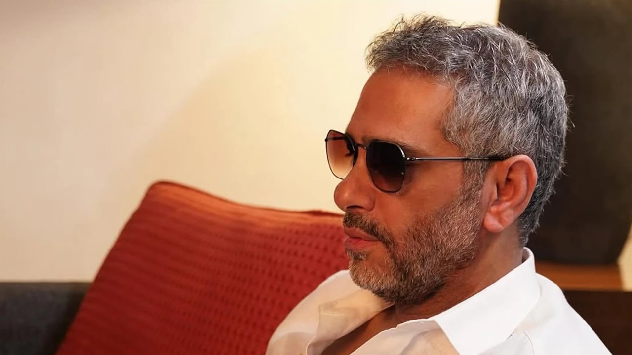 الفنان فضل شاكر يسلم نفسه لاستخبارات الجيش اللبناني