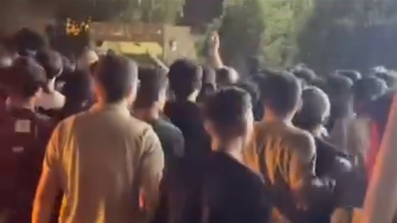 توتر بين القوات الأمنية والمتظاهرين شمال البصرة