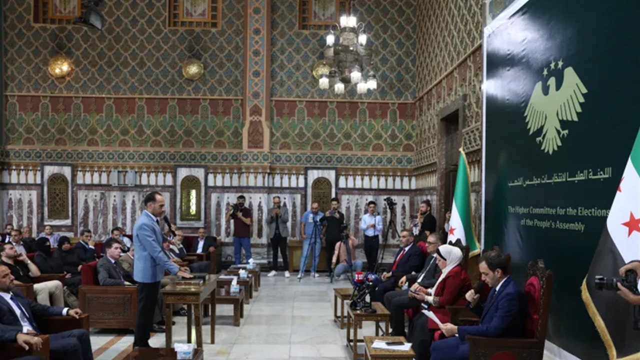 يستمر لـ3 ساعات فقط.. بدء التصويت لأول &quot;برلمان سوري&quot; بعد الأسد