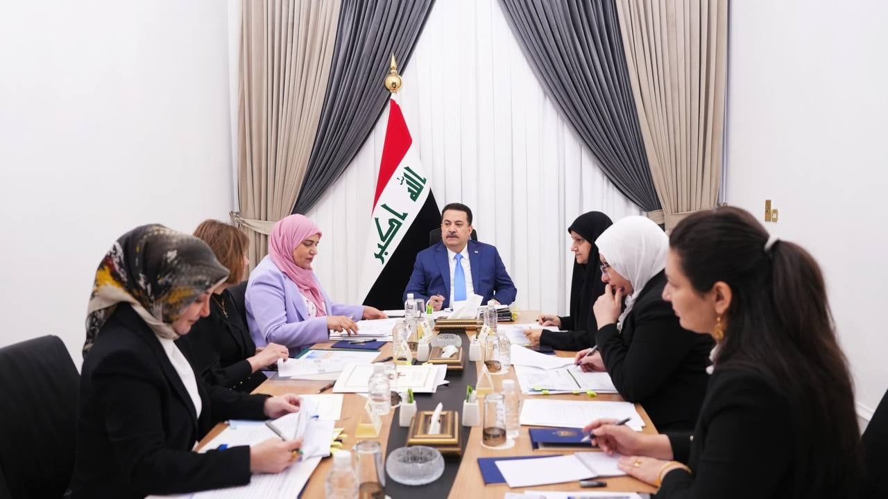 رئيس الوزراء يوجه بمنح قروض ميسرة للمشاريع الصغيرة والمتوسطة للنساء