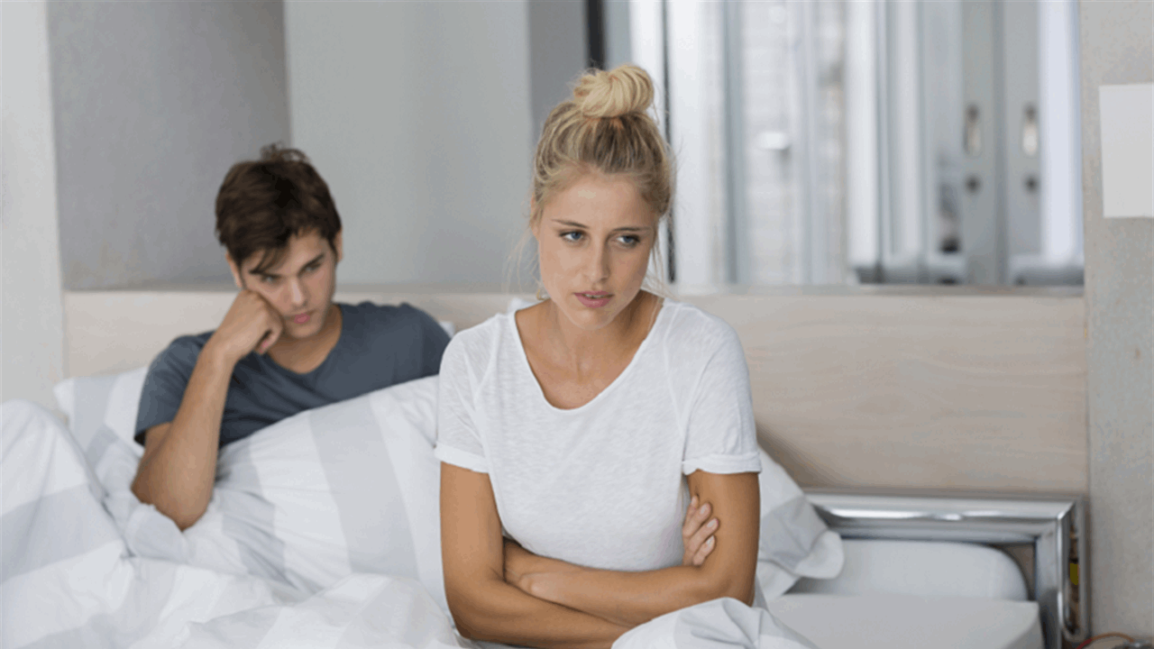 للمتزوجين.. لا تحل الخلافات العائلية قبل النوم