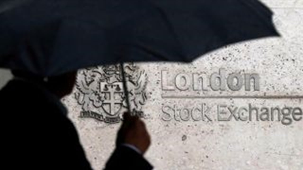 أسهم أوروبا تفقد توازنها بسبب ترامب وماكرون
