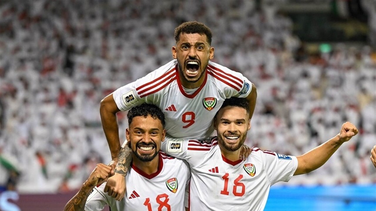 الإمارات تتغلب على عُمان في الملحق الآسيوي