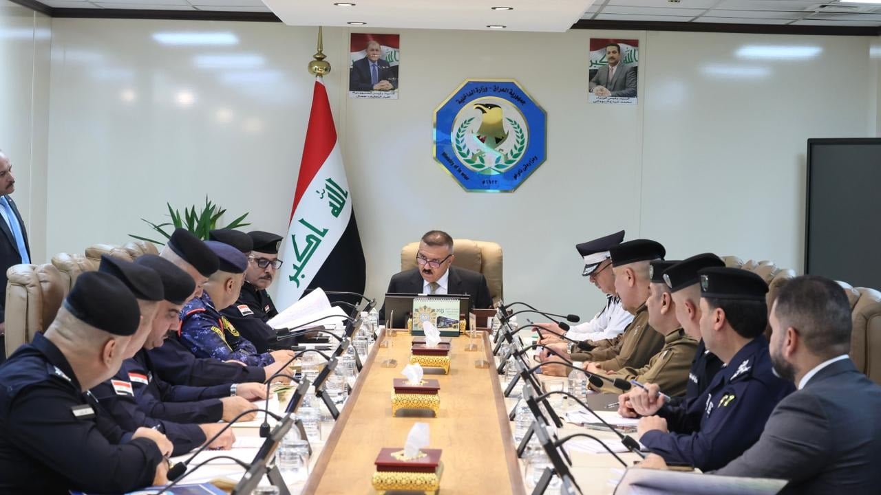 المصادقة على توزيع أسرة كهربائية لجرحى الشرطة