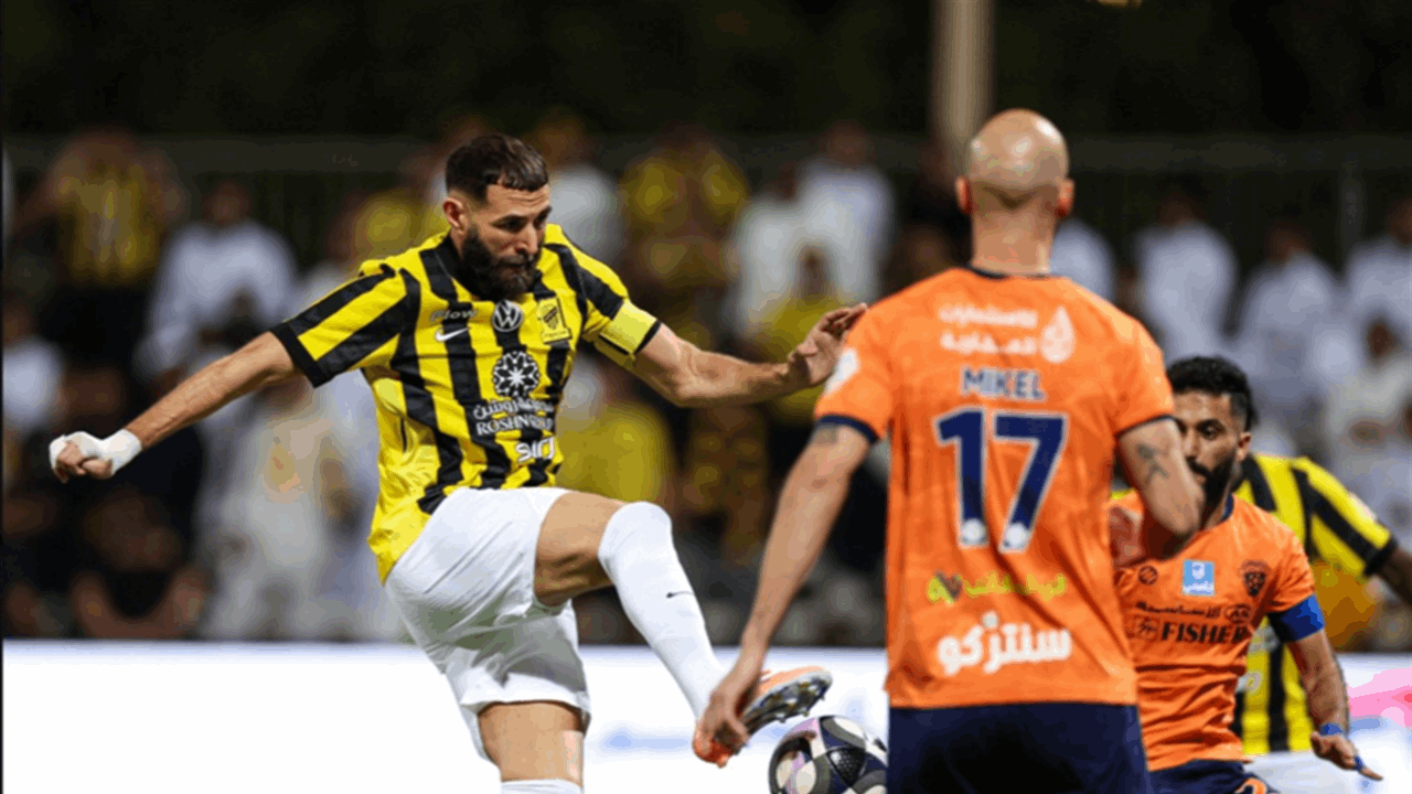 بنزيما يضيع على الاتحاد فرصة اعتلاء صدارة الدوري السعودي