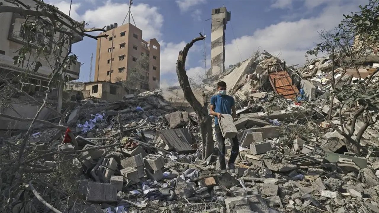 الجيش الإسرائيلي يعلن العودة لتطبيق وقف إطلاق النار في غزة