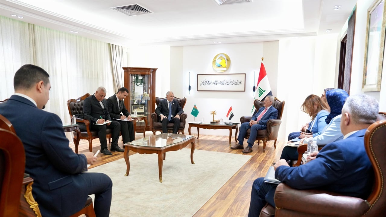 العراق وتركمانستان يوقعان مذكرة تفاهم للتعاون في مجال الطاقة واستيراد الغاز