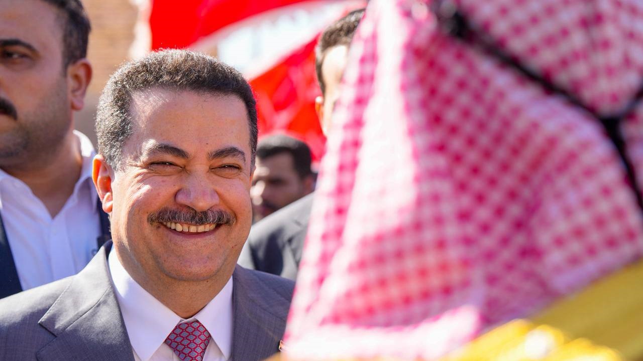 السوداني لشيوخ السواعد: ملتزمون بتنفيذ برنامجنا والاستمرار بالمشاريع الخدمية والتنموية