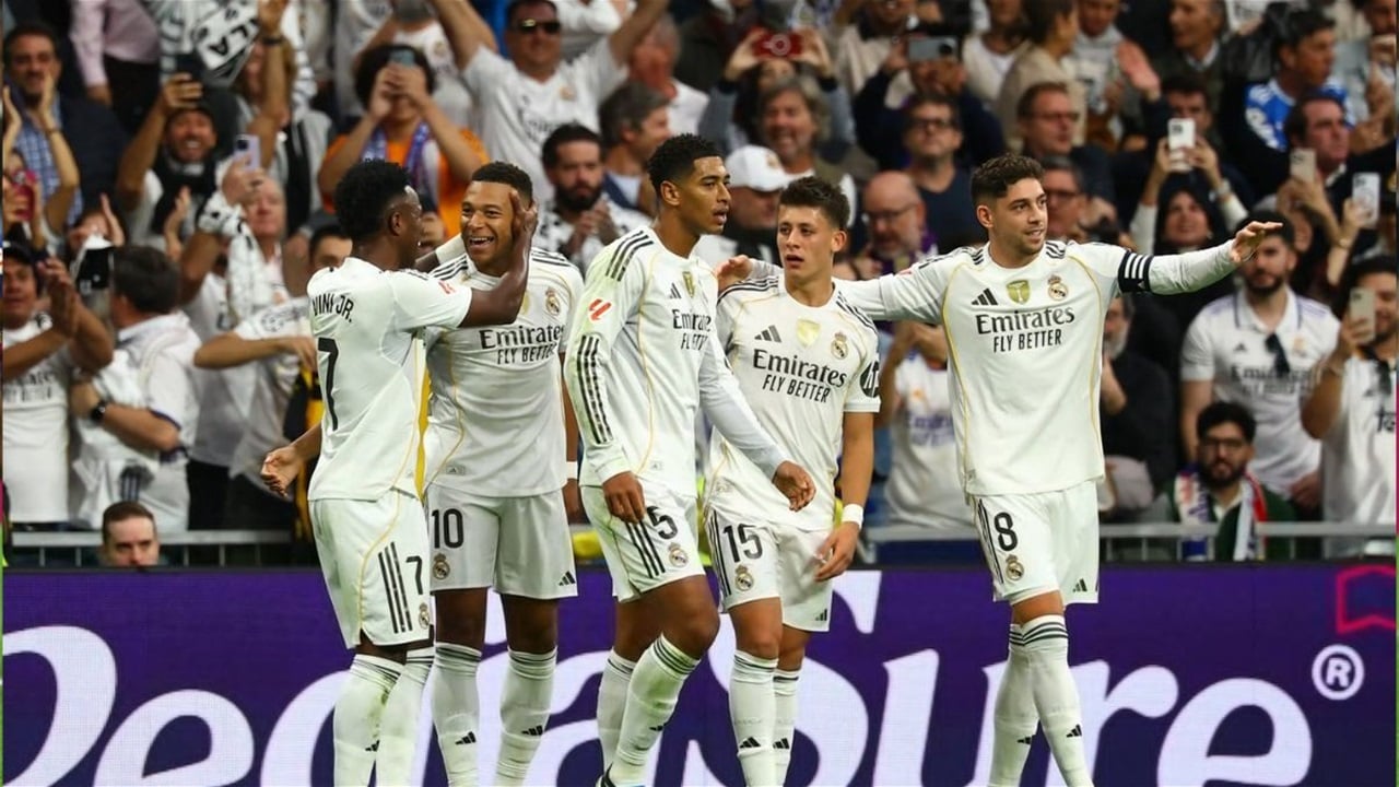 احتفال بالكلاسيكو يهدد نجم ريال مدريد بعقوبة وإيقاف (صور)