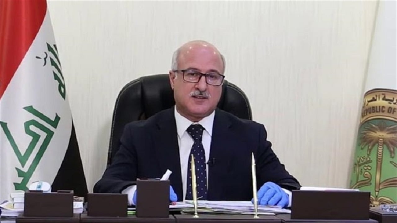 &quot;سرب الأسئلة ووبخه الكاظمي&quot;.. وثيقة توضح فساد وزير التربية السابق