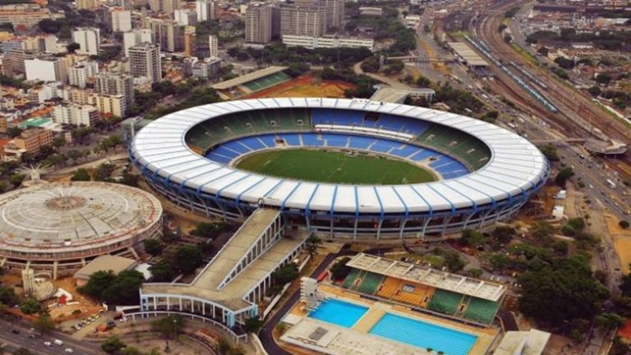الديون تجبر البرازيل على عرض ملعب ماراكانا التاريخي للبيع